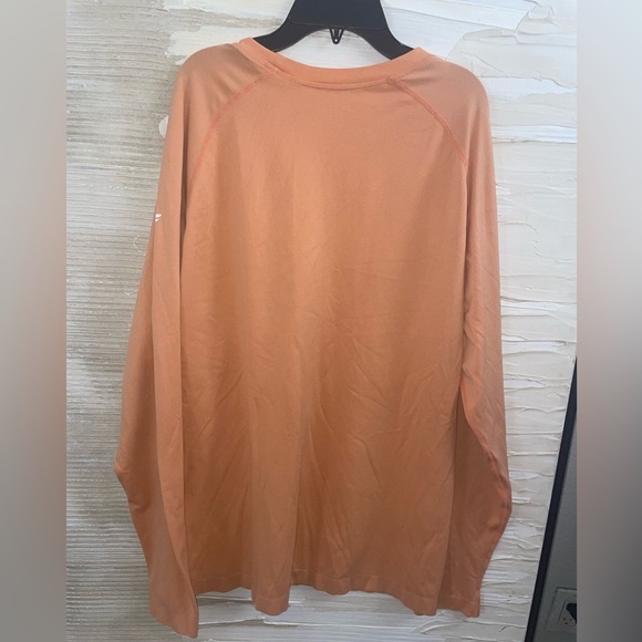 Fabletics The Training Day Long Sleeve Tee - Picture 5 of 5